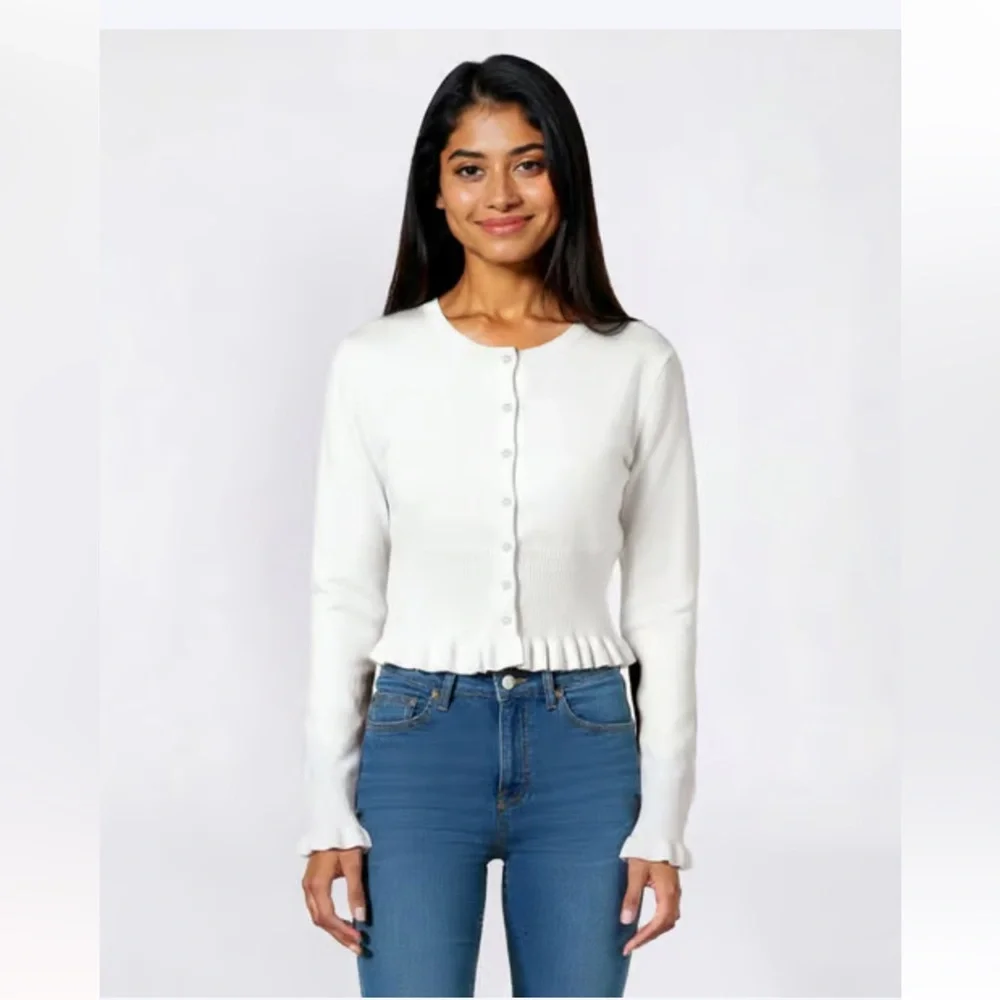 Love Tree Ruffle Cardigan - Picture 9 of 10